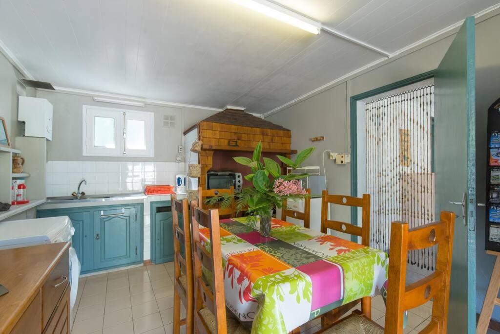 Chez Mamie Bed & Breakfast Les Avirons Eksteriør bilde
